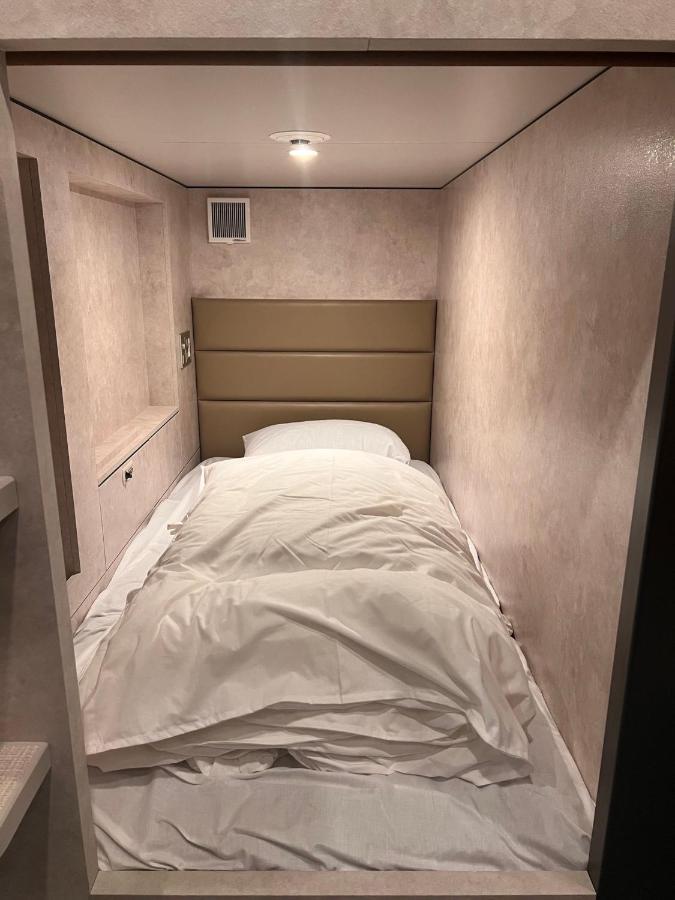 Book Tea Bed Shibuya Hotel kapsul 2*